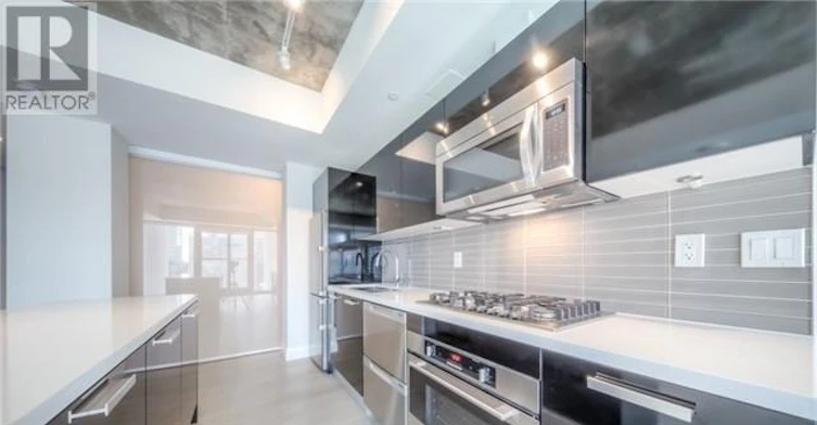 704-224 King Street W, Toronto, ON, M5H 0A6 - 6