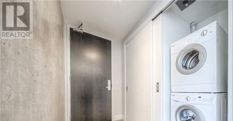 704-224 King Street W, Toronto, ON, M5H 0A6 - 3