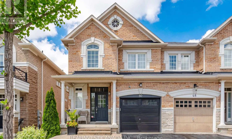 50 Lauderdale Drive