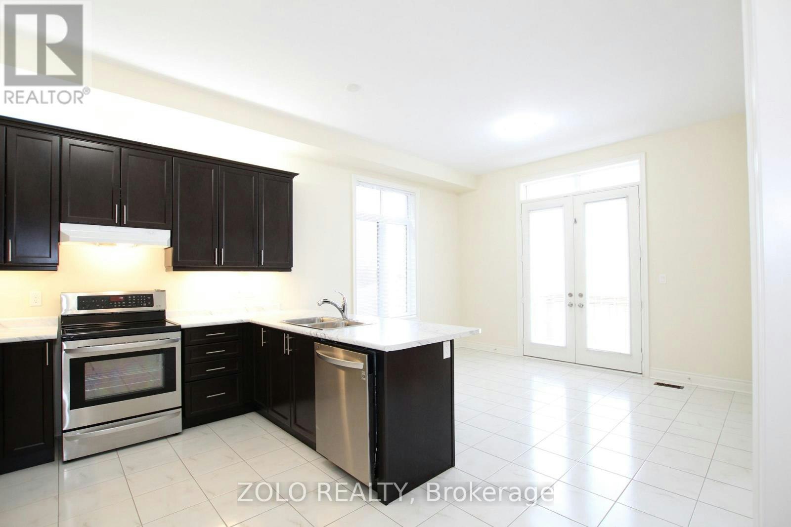 64 Cayton Crescent, Bradford West Gwillimbury, ON, L3Z 0V9 - 42