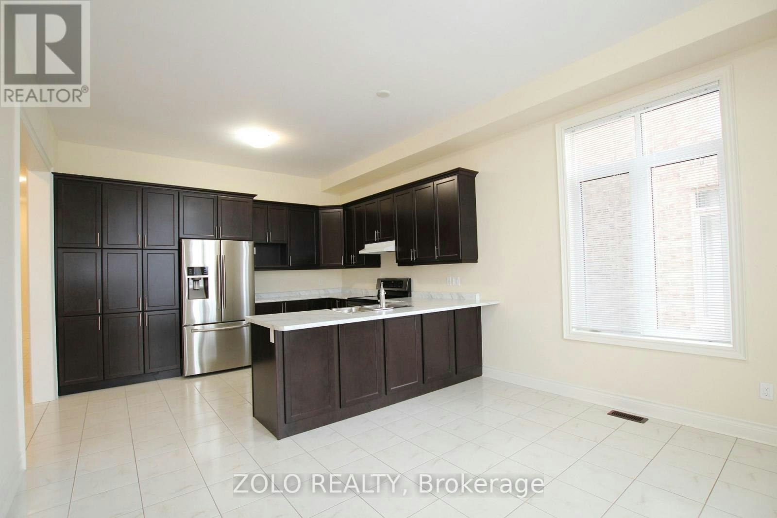 64 Cayton Crescent, Bradford West Gwillimbury, ON, L3Z 0V9 - 40