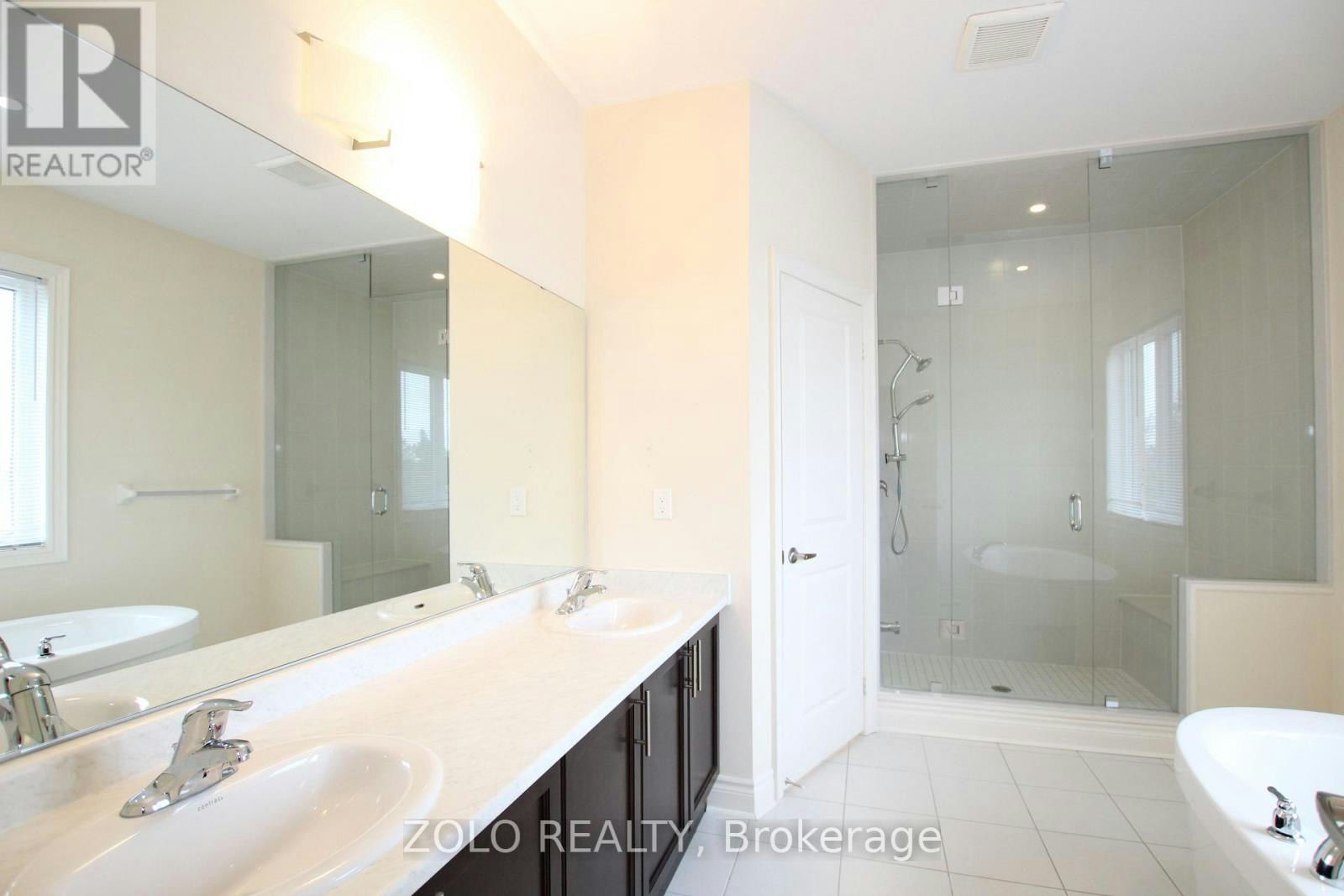 64 Cayton Crescent, Bradford West Gwillimbury, ON, L3Z 0V9 - 35