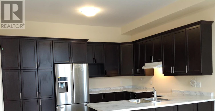 64 Cayton Crescent, Bradford West Gwillimbury, ON, L3Z 0V9 - 3