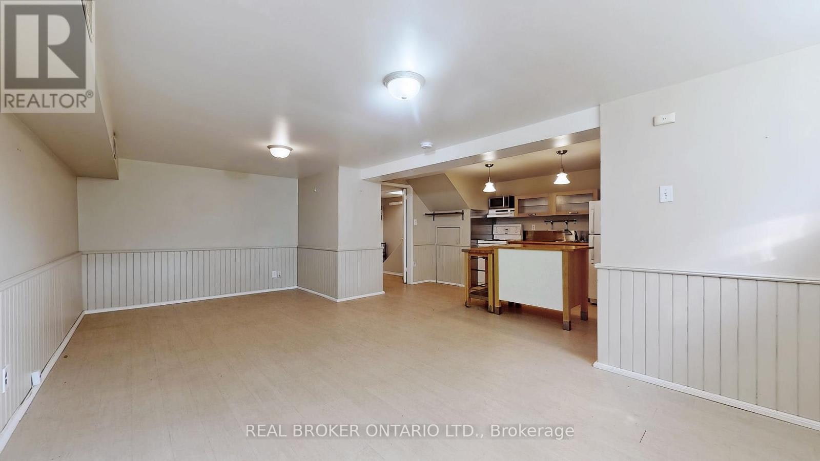 351 Taylor Mills Drive N, Richmond Hill, ON, L4C 2T8 - 3