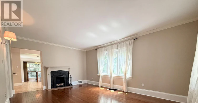 398 Maple Avenue, Oakville, ON, L6J 2H9 - 3