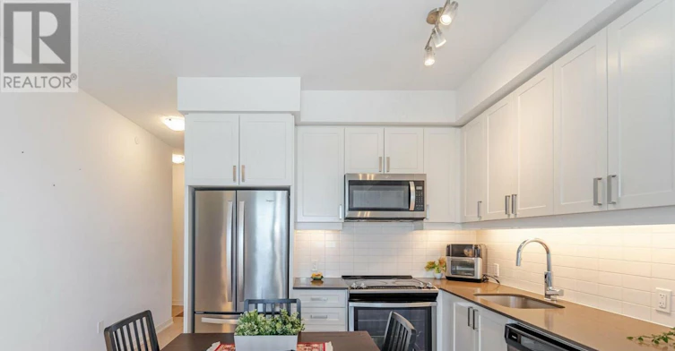 3320-8 Nahani Way, Mississauga, ON, L4Z 0C6 - 40