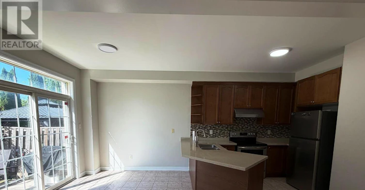 26 Fishing Crescent, Brampton, ON, L6V 4T4 - 9