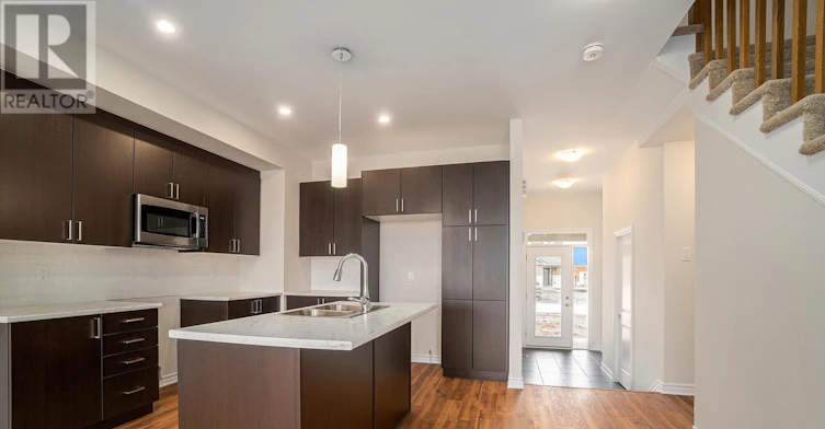 74 Richelieu Street, Russell, ON, K0A 1W0 - 10