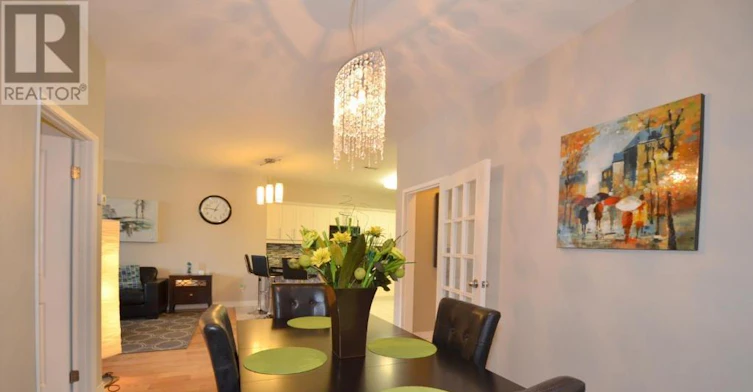 202-630 Main Street E, Hamilton, ON, L8M 1J7