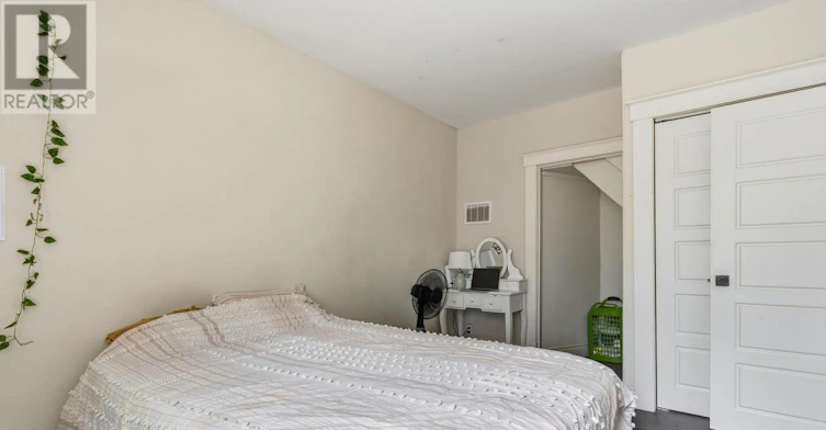 322 King Street W, Brockville, ON, K6V 3S3 - 17