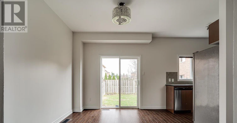 93 Glendarling Crescent, Hamilton, ON, L8E 0B1 - 11