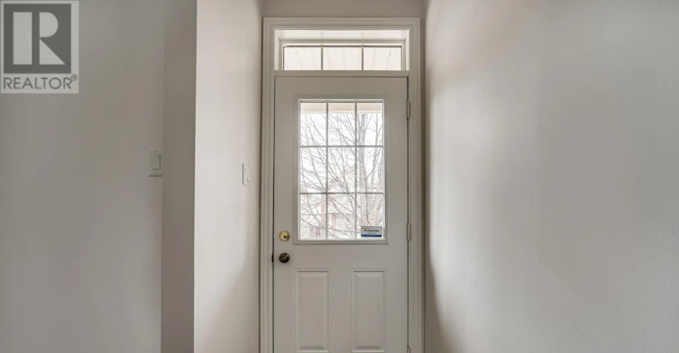 93 Glendarling Crescent, Hamilton, ON, L8E 0B1 - 3