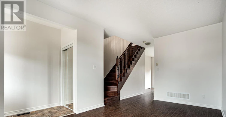 93 Glendarling Crescent, Hamilton, ON, L8E 0B1 - 7