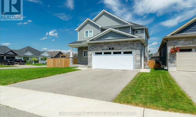 72 Trailview Drive E