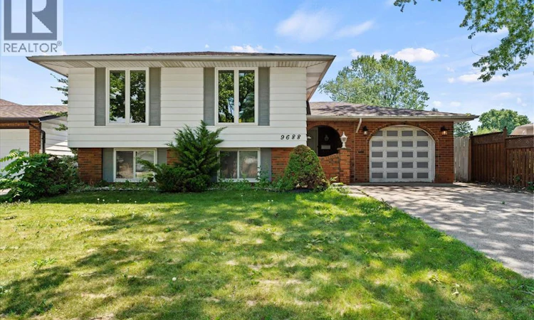9688 Chestnut Drive