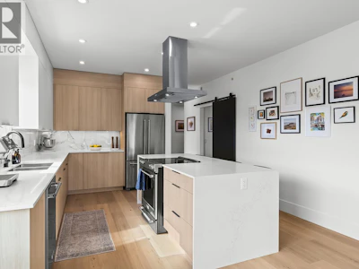 303-640 Wardlaw Avenue - 3