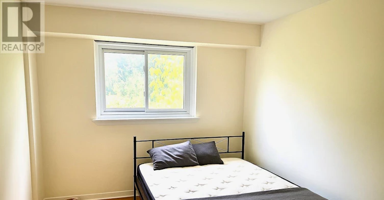 447 Harcourt Boulevard, Oshawa, ON, L1H 6V8 - 9