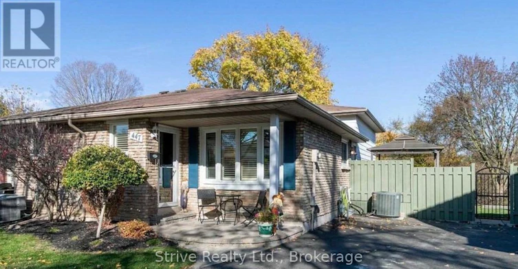 447 Harcourt Boulevard, Oshawa, ON, L1H 6V8