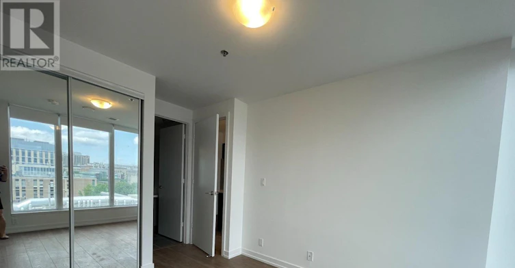 805-203 College Street, Toronto, ON, M5T 0C8 - 9