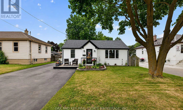 323 Clarke Road