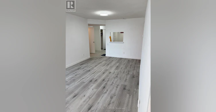 202-2466 Eglinton Avenue E, Toronto, ON, M1K 5J8