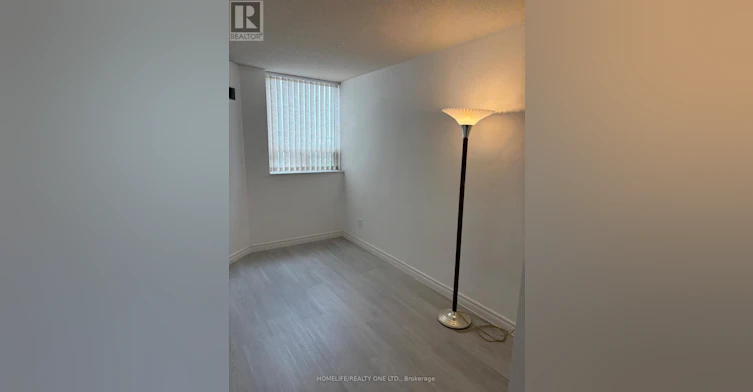 202-2466 Eglinton Avenue E, Toronto, ON, M1K 5J8 - 5