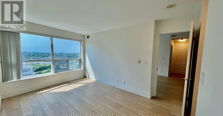 1907-38 Lee Centre Drive, Toronto, ON, M1H 3J7 - 12