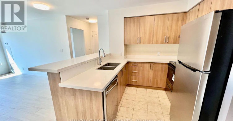 1907-38 Lee Centre Drive, Toronto, ON, M1H 3J7 - 4
