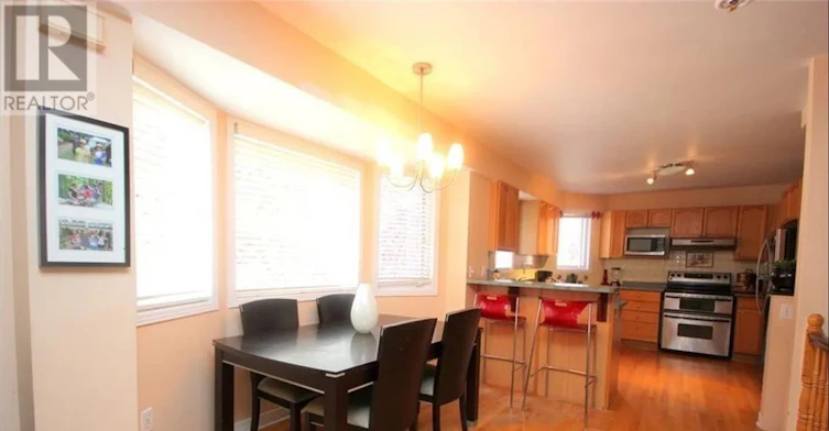 376 Lisgar Street, Ottawa, ON, K2P 2J3 - 2