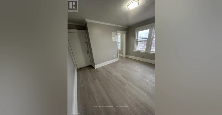 6-983 Main Street E, Hamilton, ON, L8M 1N3 - 2