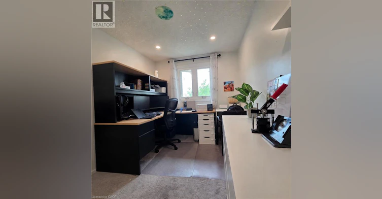158 Newbury Drive, Kitchener, ON, N2N 2N8 - 26