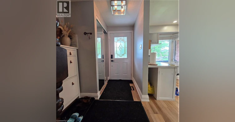 158 Newbury Drive, Kitchener, ON, N2N 2N8 - 5
