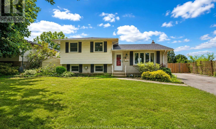 136 Mendip Crescent
