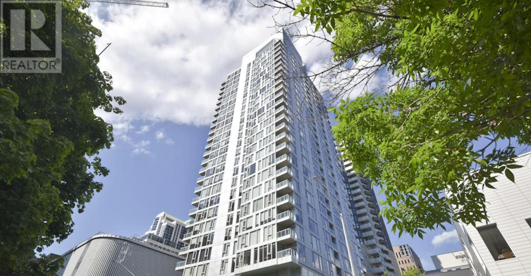 1110-179 Metcalfe Street, Ottawa, ON, K2P 0W2 - 2