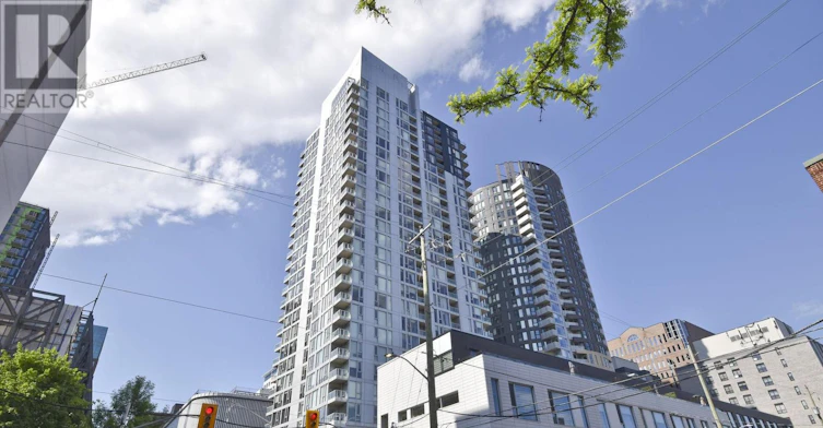 1110-179 Metcalfe Street, Ottawa, ON, K2P 0W2