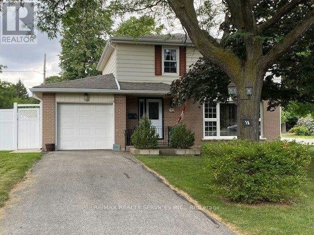 15 Braemar Drive, Brampton, ON, L6T 2L5