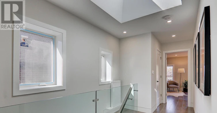 46 Braemar Avenue, Toronto, ON, M5P 2L2 - 21