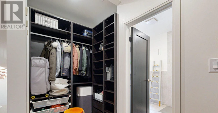 81 Major Street, Toronto, ON, M6S 2K9 - 24