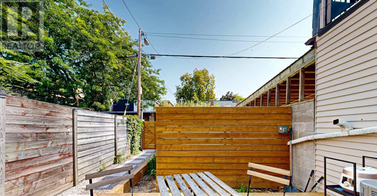 81 Major Street, Toronto, ON, M6S 2K9 - 27