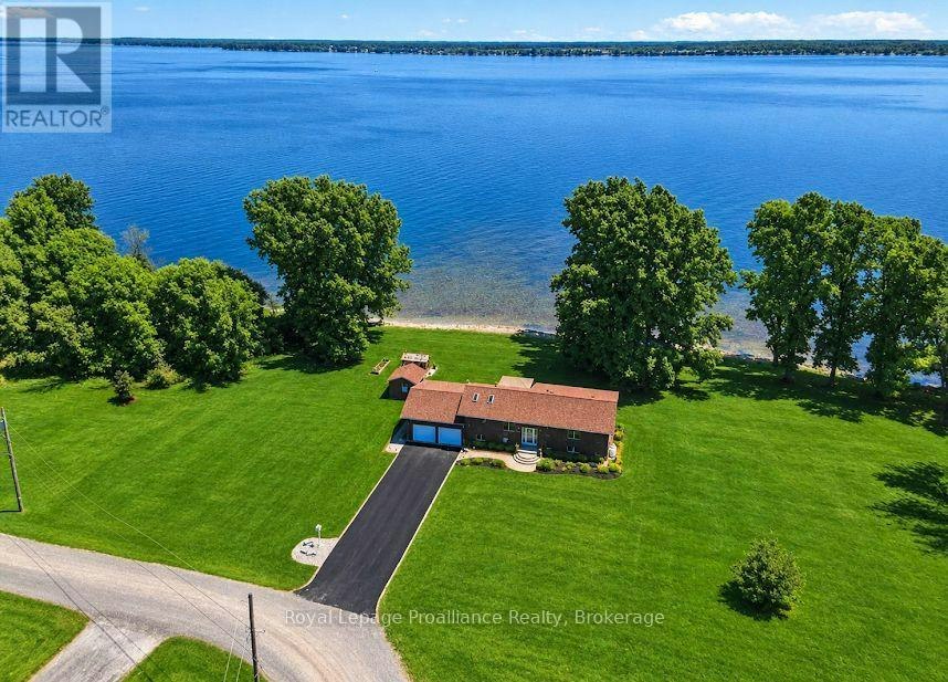 40 Wallbridge Circle, Prince Edward County, ON, K8N 4Z7