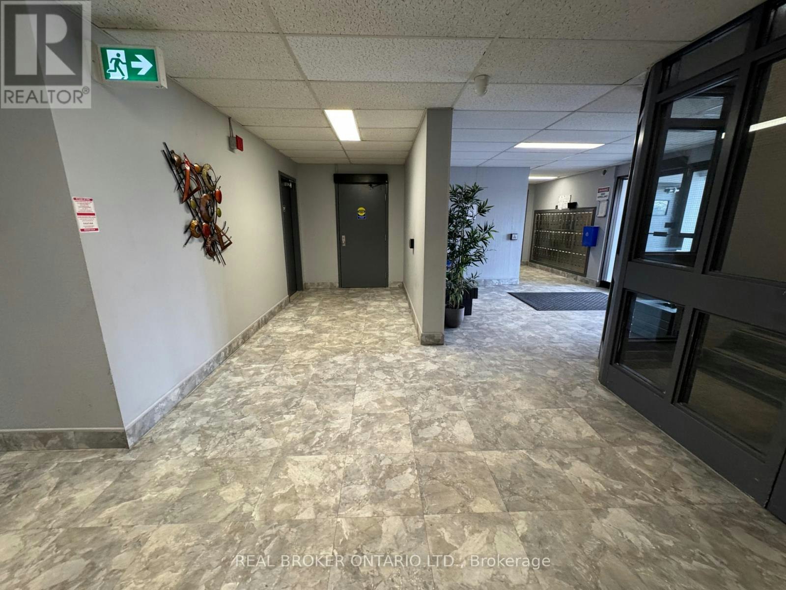 305-845 Kyle Court, Brockville, ON, K6V 6K7 - 3