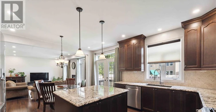 546 Peerless Street, Ottawa, ON, K2J 5P9 - 10