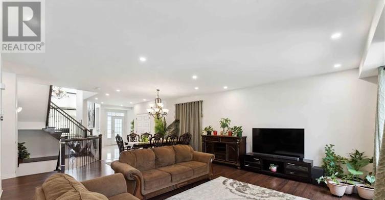 546 Peerless Street, Ottawa, ON, K2J 5P9 - 4
