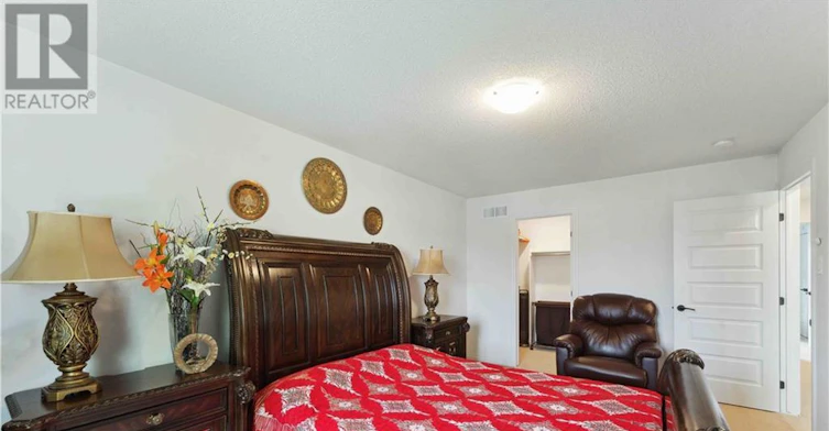 546 Peerless Street, Ottawa, ON, K2J 5P9 - 13