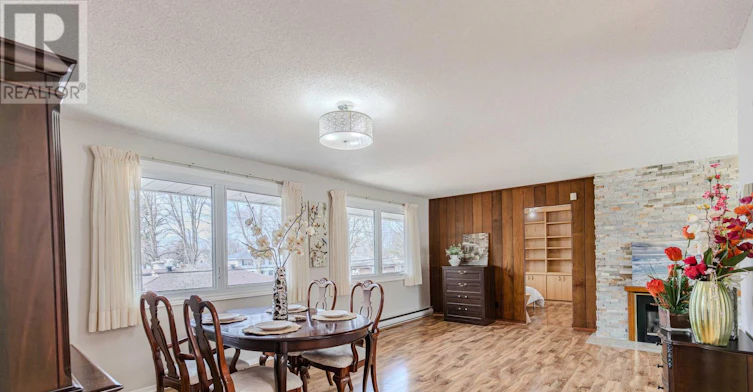 2437 Baseline Road, Ottawa, ON, K2C 0E3 - 6