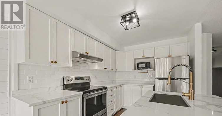 218 Rolling Meadow Crescent, Ottawa, ON, K1W 0B1 - 9