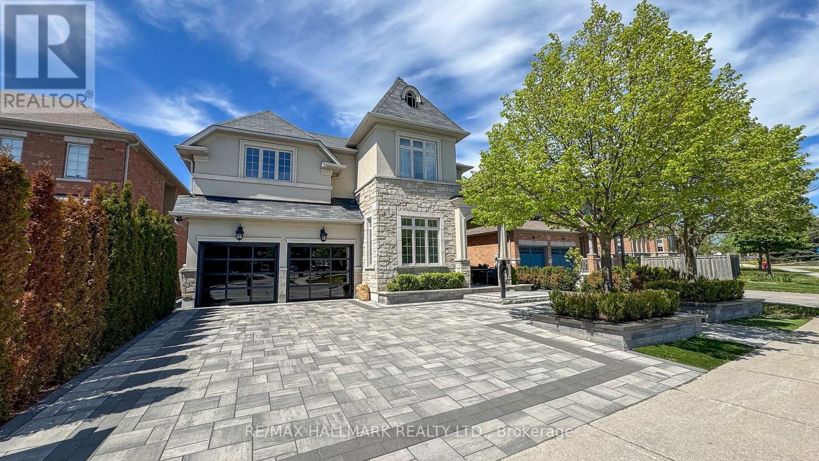 1135 Cenotaph Boulevard, Newmarket, ON, L3X 0A7