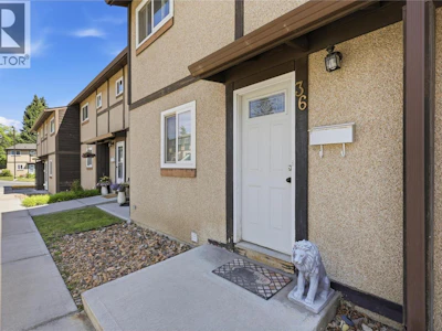 36-1605 Summit Drive - 3