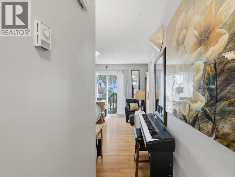36-1605 Summit Drive, Kamloops, BC, V2E 2A5 - 7