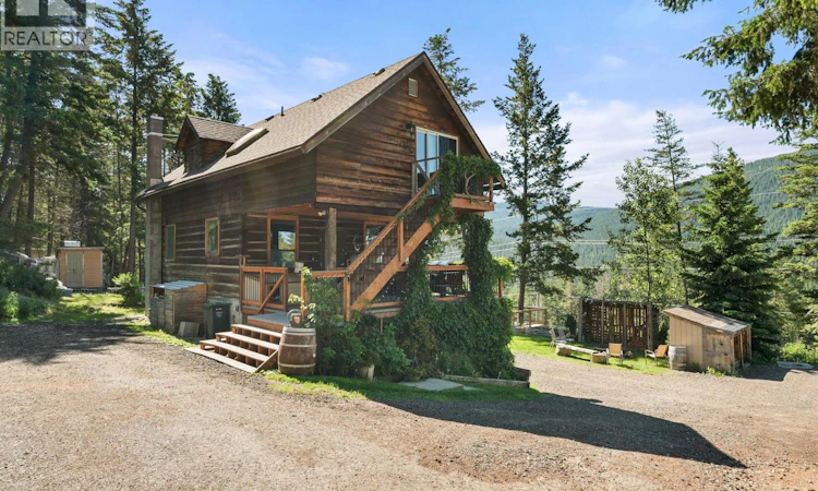 1809 Cardinal Creek Road